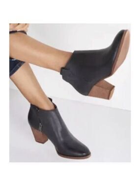 Madewell BLACK Billie Boot Ankle All Leather English Saddle F5044 Booties Size 8